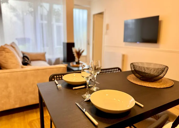 L'orchidee - Netflix - Wi-fi - Proche Centre Apartman